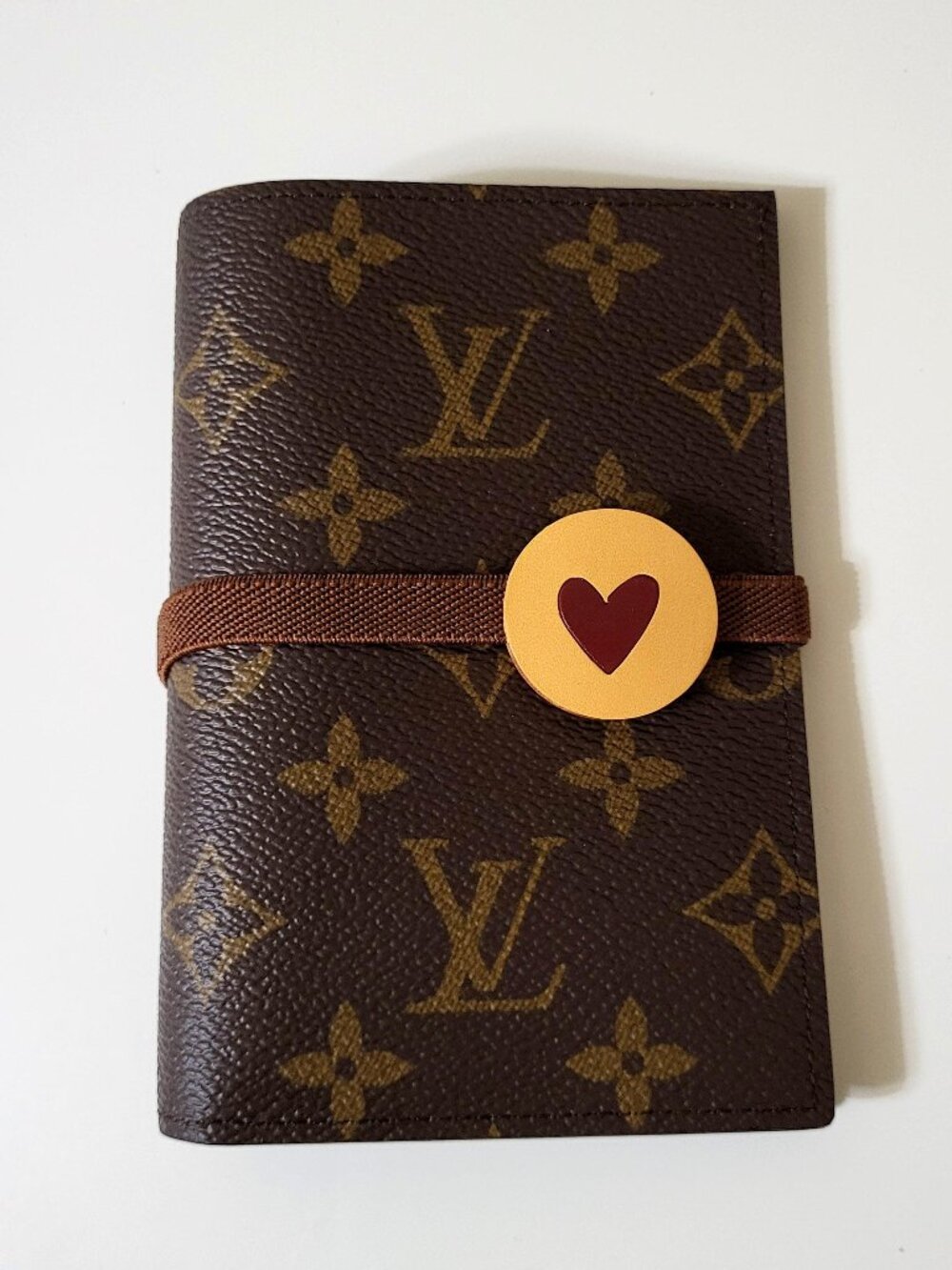 Heart Charm Leather Planner Band | Elastic Journal Strap for Planner Notebooks |